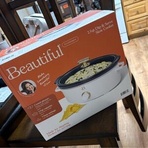 Beautiful Kitchenware 2.5qt White Slow Cooker